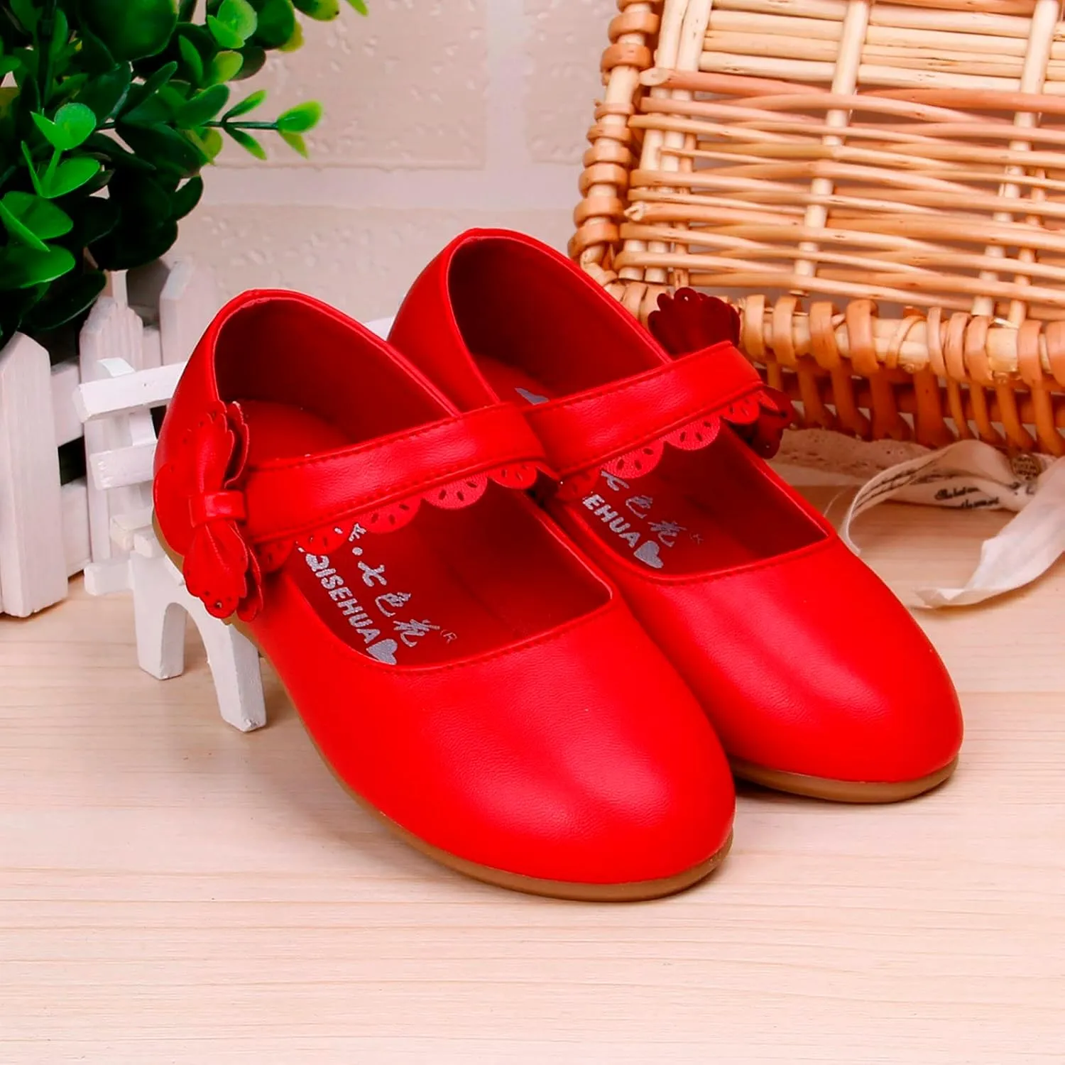 Kids Mary Jane Shoes Toddler Girls Anti-Slip Rubber Soft Sole Closed Toe Flat Princess Wedding Dress Shoes