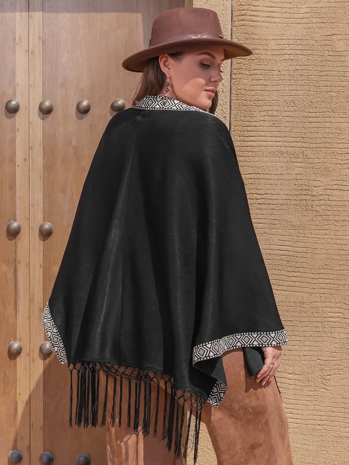 Plus size geometric fringe cardigan
